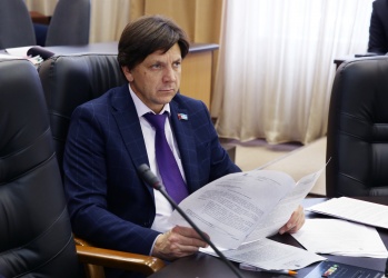 Председатель комитета по территориальному развитию города и городскому хозяйству Виктор Борсук о новых нормативах оплаты за отопление Председатель комитета по территориальному развитию города и городскому хозяйству Виктор Борсук о новых нормативах оплаты за отопление