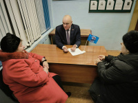 На приёме у депутата На приёме у депутата