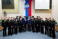 Руководители города встретились с экипажем подводной лодки «Калуга» Руководители города встретились с экипажем подводной лодки «Калуга»