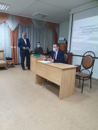 Депутат Максим Платов провёл расширенное заседание ТОС «Суворовская» Депутат Максим Платов провёл расширенное заседание ТОС «Суворовская»