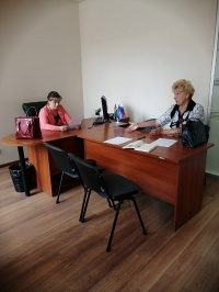 Опиловка деревьев, ремонт двора и детской площадки Опиловка деревьев, ремонт двора и детской площадки