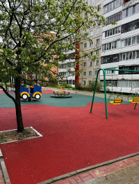 Началось обустройство детской площадки на бульваре Энтузиастов Началось обустройство детской площадки на бульваре Энтузиастов