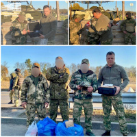 Своих не бросаем! Своих не бросаем!