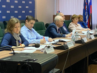 «Единая Россия» поможет жителям регионов в трудоустройстве «Единая Россия» поможет жителям регионов в трудоустройстве