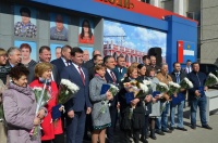 1 мая в Калуге открыли обновлённую Доску Почёта «Дела и люди» 1 мая в Калуге открыли обновлённую Доску Почёта «Дела и люди»