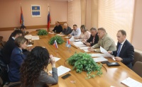 В комитете по правовому обеспечению местного самоуправления В комитете по правовому обеспечению местного самоуправления