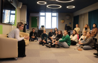 Преподаватели «Щуки» дали калужским педагогам уроки актёрского мастерства Преподаватели «Щуки» дали калужским педагогам уроки актёрского мастерства