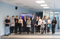 Юным калужанам вручили паспорта в «Кванториуме» Юным калужанам вручили паспорта в «Кванториуме»