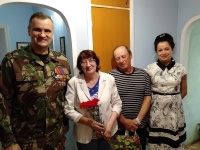 Депутат Марина Костина поздравила ветеранов труда с юбилеем Калуги Депутат Марина Костина поздравила ветеранов труда с юбилеем Калуги