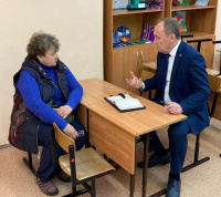 На приёме у депутата На приёме у депутата