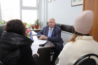 На приёме у депутата На приёме у депутата