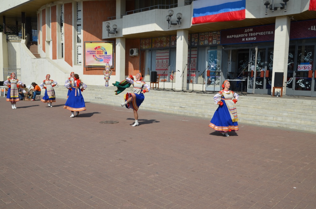 DSC_0406.JPG DSC_0406.JPG